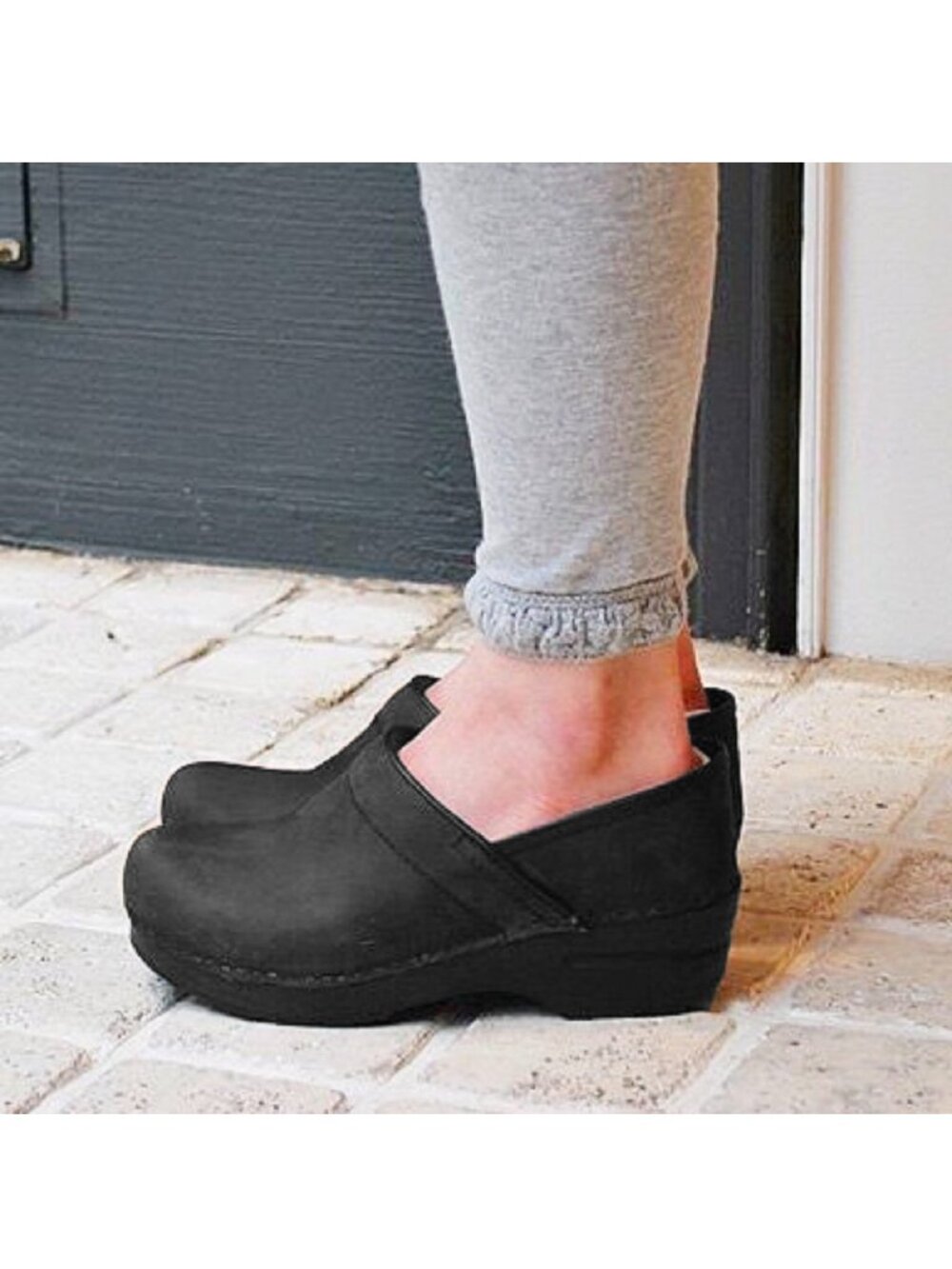 Dansko Professional Black Oiled Leather Clogs Matte Size 38 US 7.5-8